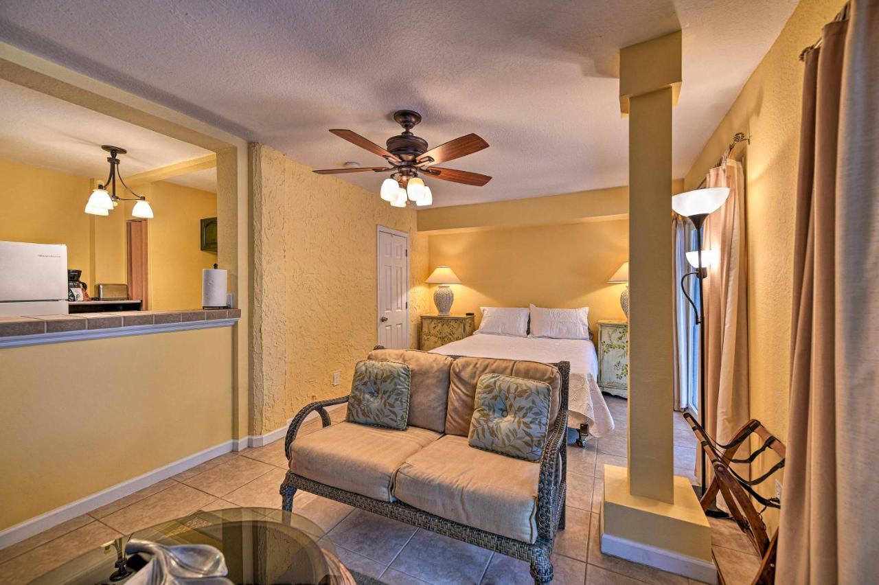 Lido Key Hideout With Patio And Yard And Walk To Beach! Sarasota Exteriér fotografie